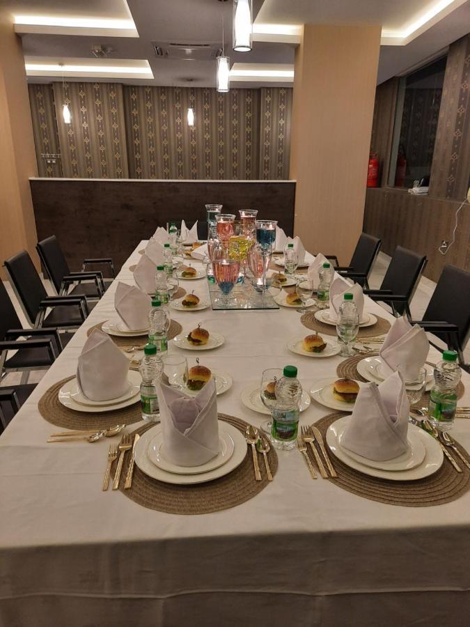 Hala Suites Maskat Zewnętrze zdjęcie