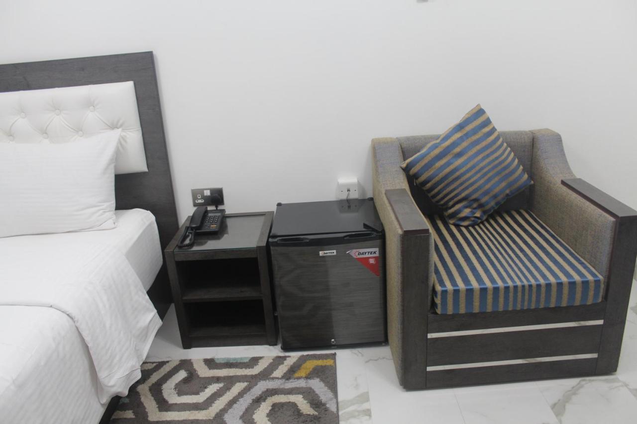 Hala Suites Maskat Zewnętrze zdjęcie